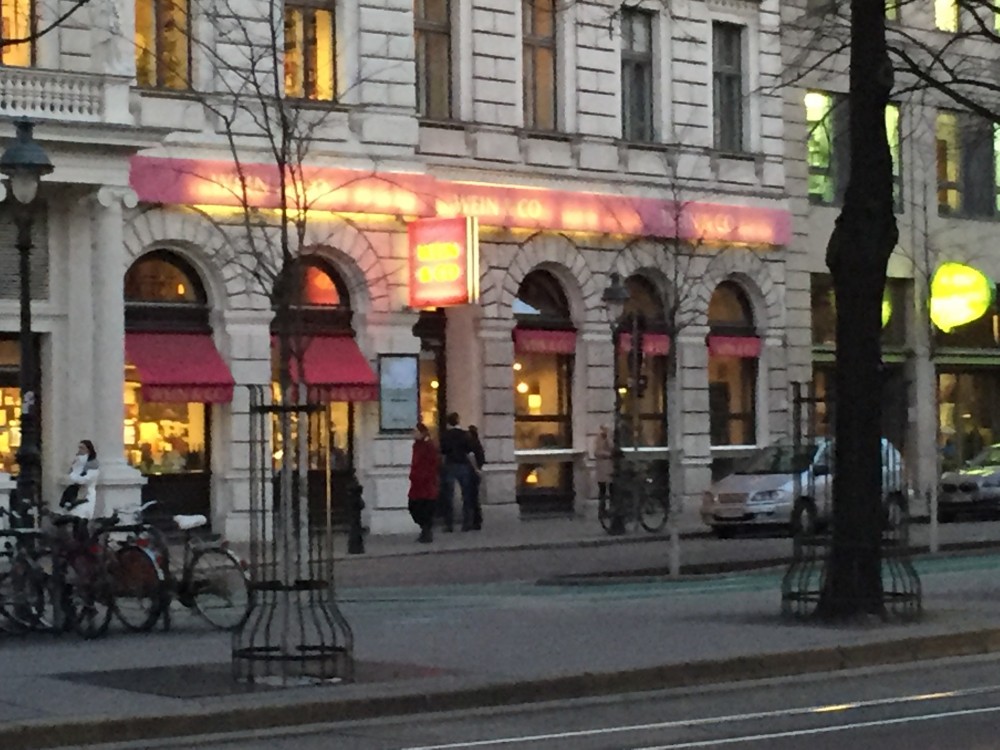 WEIN & CO Bar Schottentor - Wien
