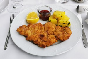 Zauner Esplanade - Wiener Schnitzel - Das Original - Optik tadellos, Gerüche ... - Zauner Esplanade - Bad Ischl