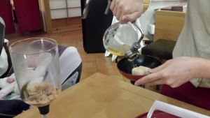 shiromisakana to hotate shinjo  siphon shitate
klare suppe mit gedämpfter ... - Sakai - Taste of Japan - Wien