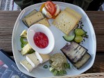 Rohmilchkäseteller