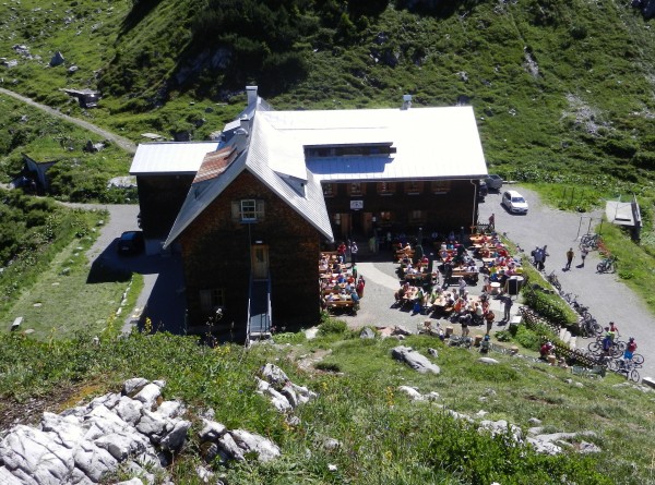 von etwas oberhalb...... - Freiburger Hütte - Dalaas