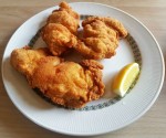 Ausgelöstes Backhendl