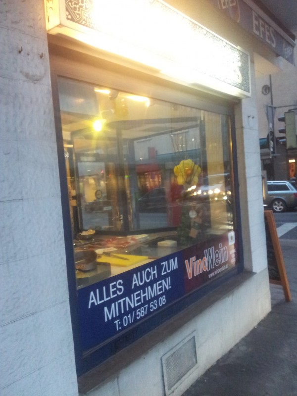 Außenansicht von der Operngasse. - Kebab-Haus - Wien