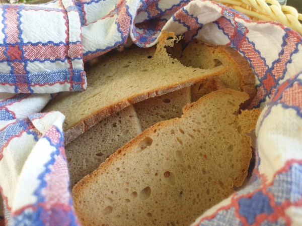 ausreichend Brot - Weingut und Buschenschank Koller - Kitzeck im Sausal